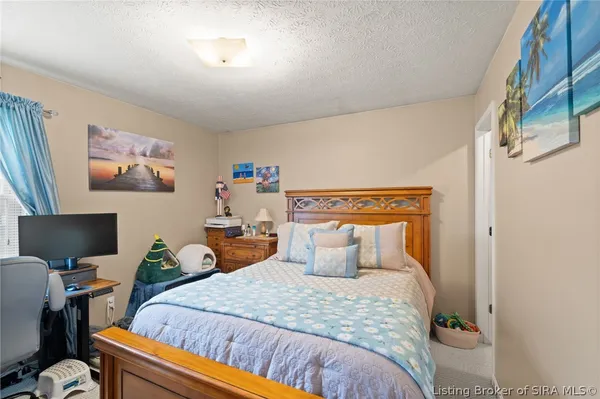 $239,900 | 28 North Hollye Drive, Corydon, IN 47112