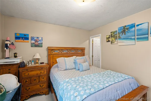$239,900 | 28 North Hollye Drive, Corydon, IN 47112