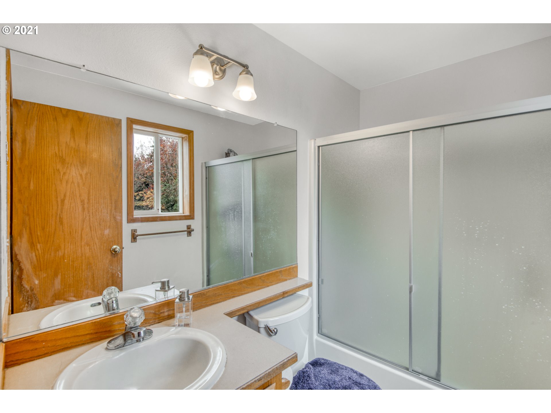 15874 Southwest Springtooth Lane Sherwood, OR 97140 - Photo 11 of 24 Gallery Image 11