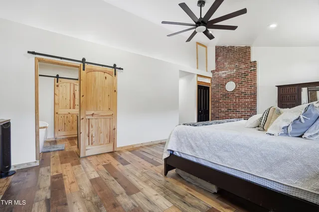 $429,700 | 333 Boone Lake Circle, Bluff City, TN 37618