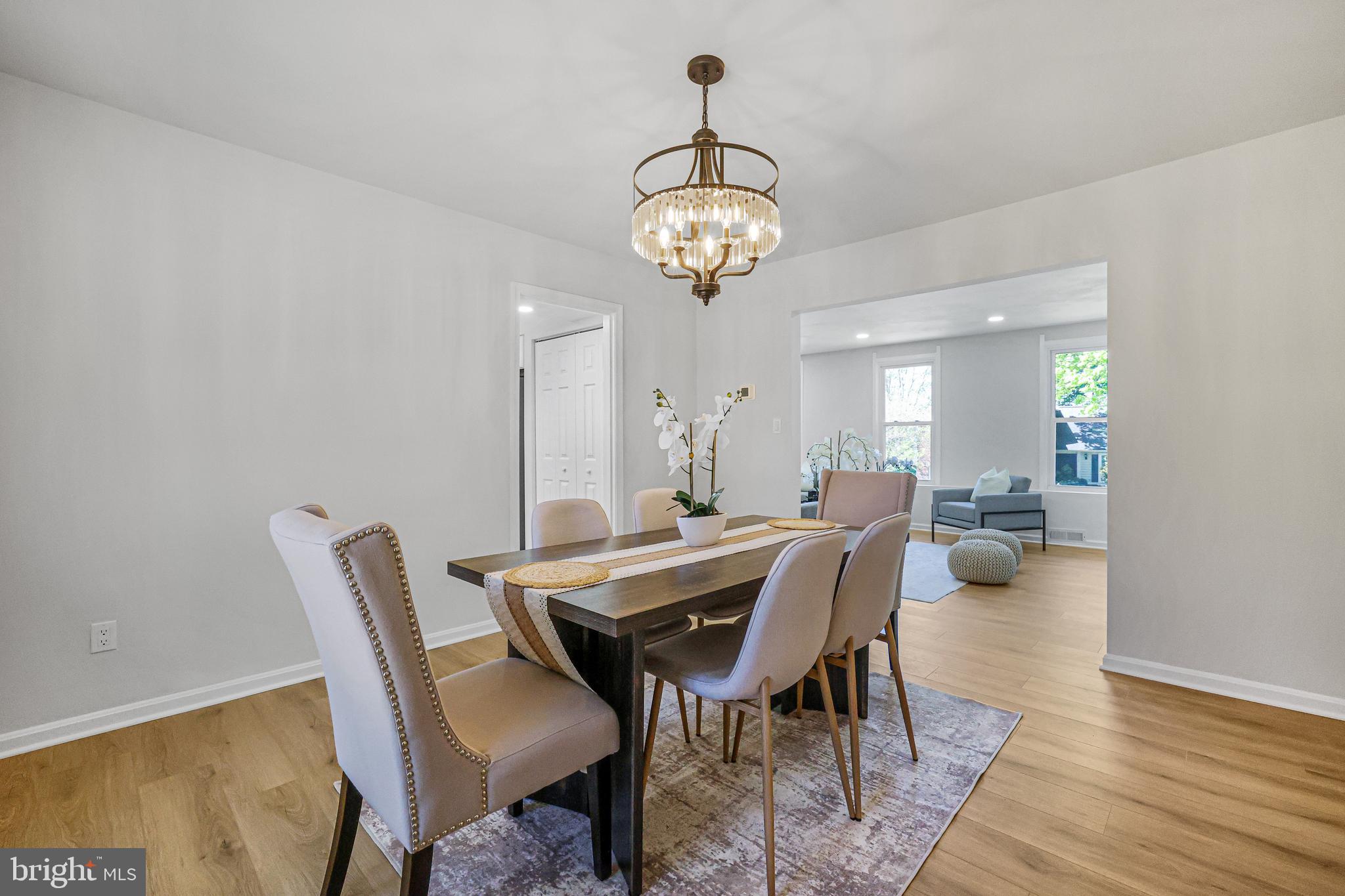 9933 Dellcastle Road Gaithersburg, MD 20886 - Photo 15 of 77 Gallery Image 15