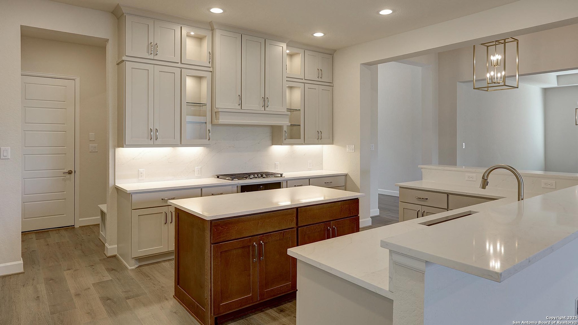 112 Tortuga Boerne, TX 78006 - Photo 2 of 31