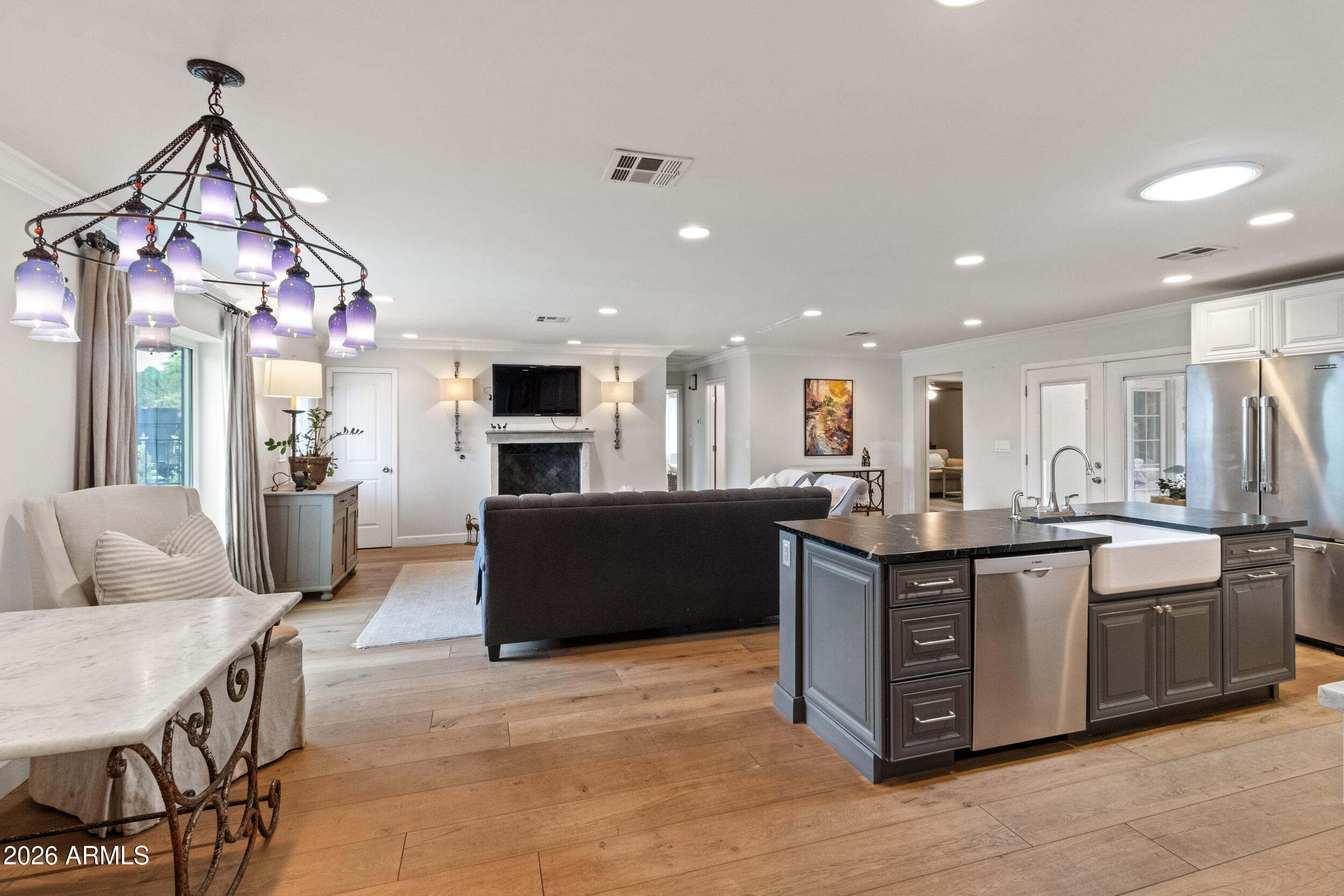 4025 East Osborn Road Phoenix, AZ 85018 - Photo 15 of 44 Kitchen to Great Room