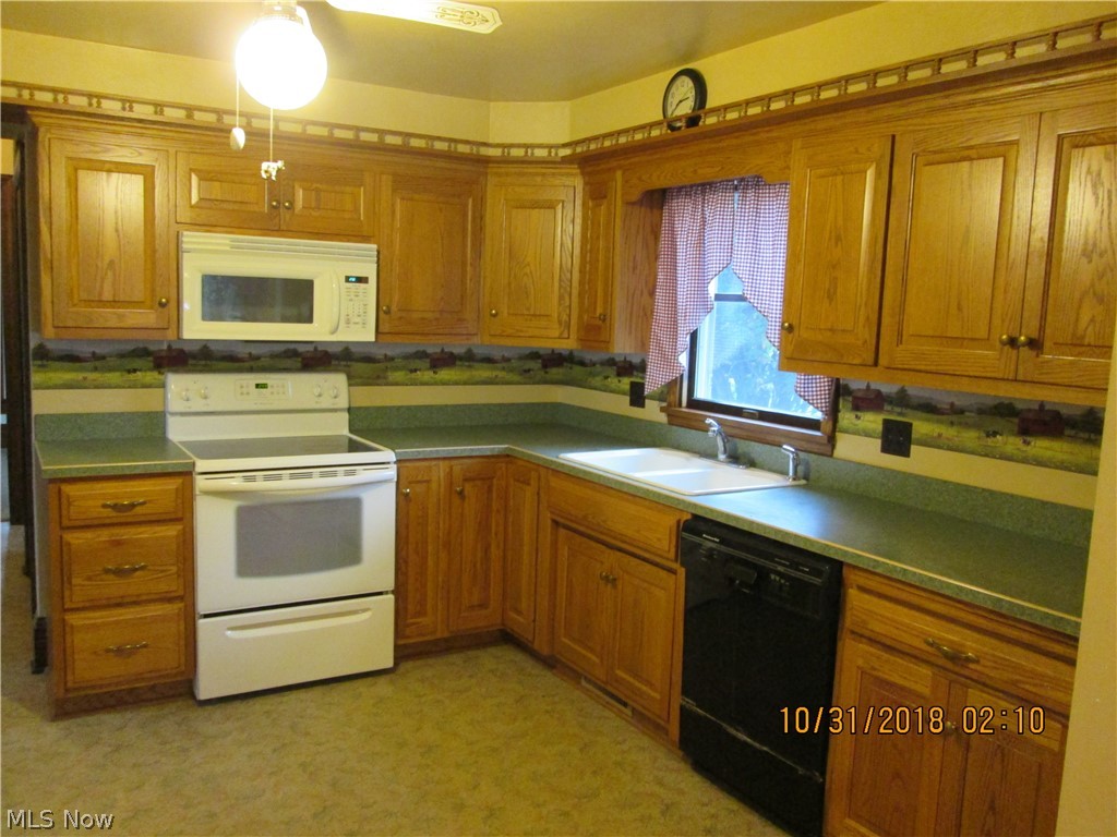 10521 Navarre Road Southwest Navarre, OH 44662 - Photo 6 of 27 Gallery Image 6