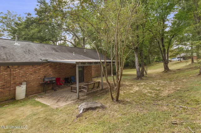 $225,000 | 104 McClendon Drive, Raymond, MS 39154