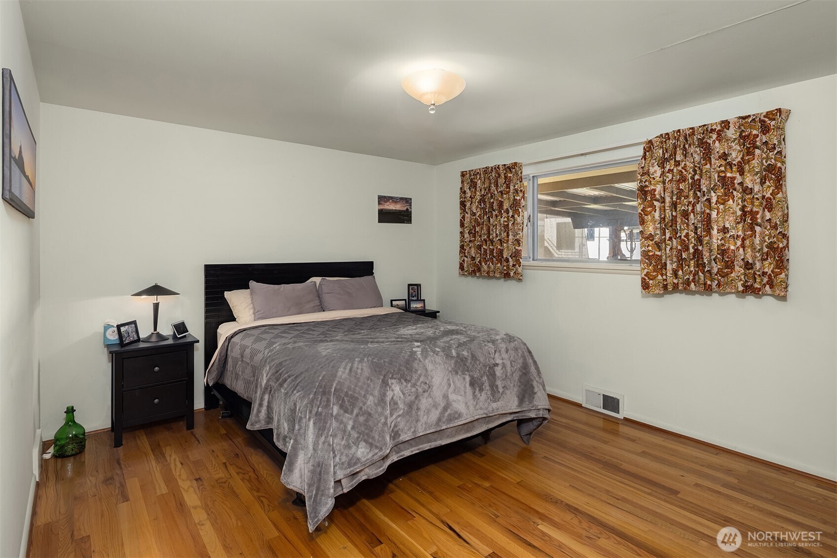 15928 56th Avenue West Edmonds, WA 98026 - Photo 11 of 19