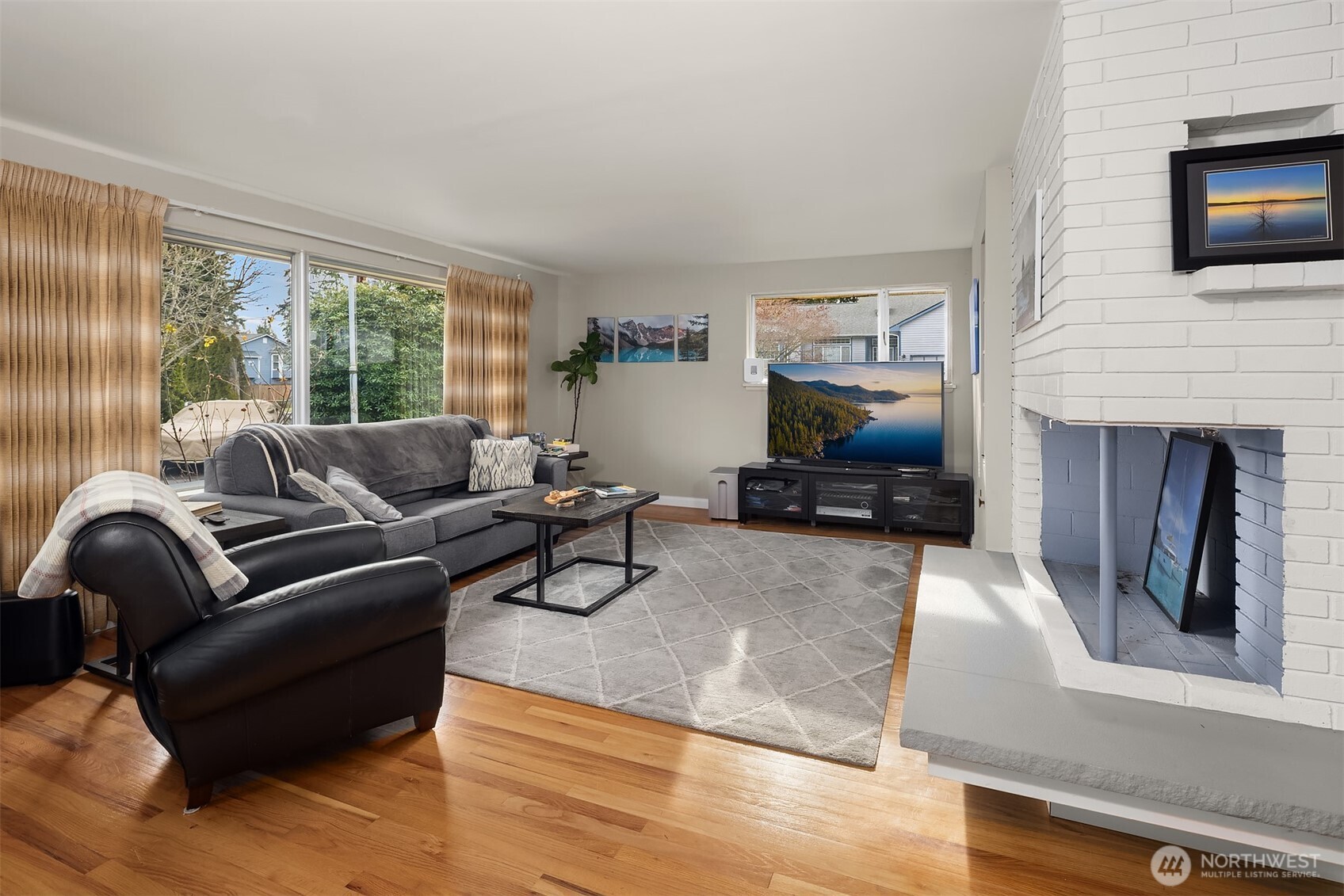 15928 56th Avenue West Edmonds, WA 98026 - Photo 7 of 19