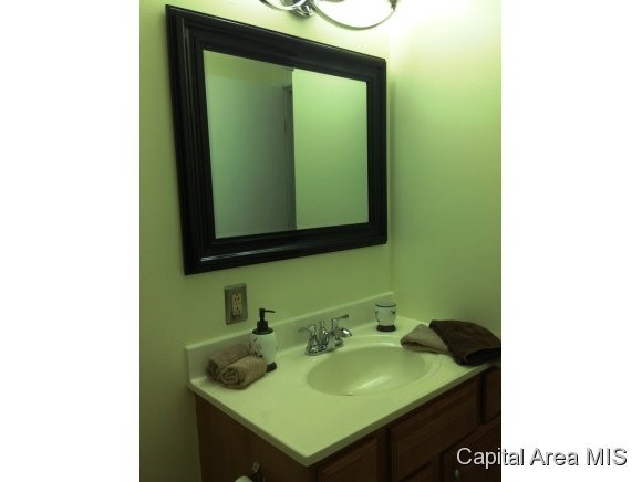 2073 Scarbrough Road Springfield, IL 62702 - Photo 11 of 24