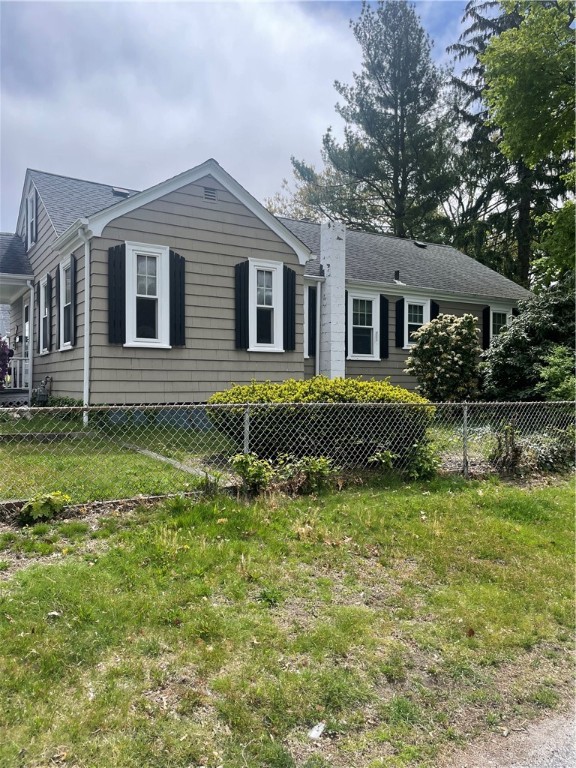 24 Elkland Road Warwick, RI 02886 - Photo 3 of 29 Gallery Image 3