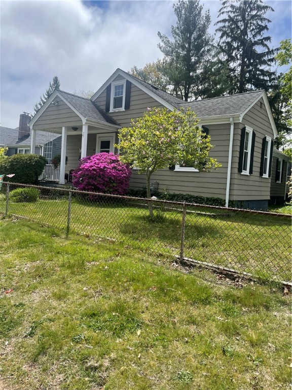24 Elkland Road Warwick, RI 02886 - Photo 9 of 29 Gallery Image 9