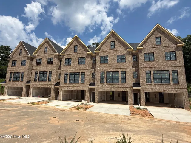 $869,000 | Undisclosed Address, Greensboro, NC 27455