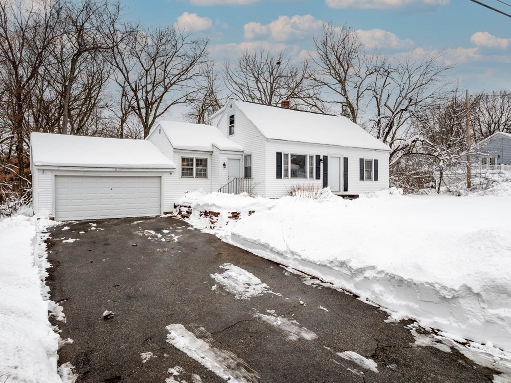 60 Hood Road Tewksbury, MA 01876 - Photo 1 of 37 Gallery Image 1