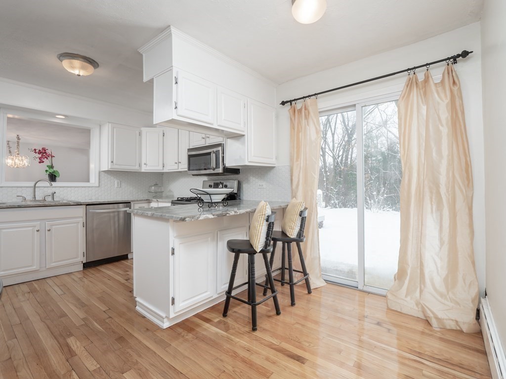 60 Hood Road Tewksbury, MA 01876 - Photo 16 of 37 Gallery Image 16
