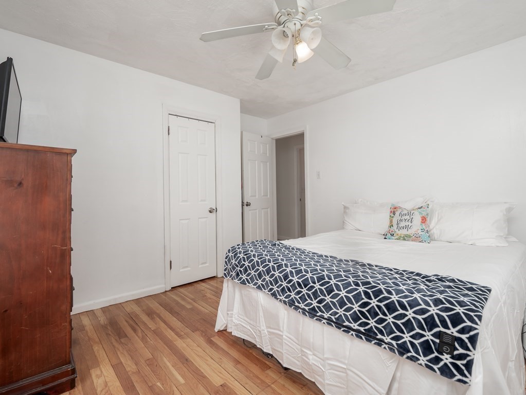 60 Hood Road Tewksbury, MA 01876 - Photo 18 of 37 Gallery Image 18