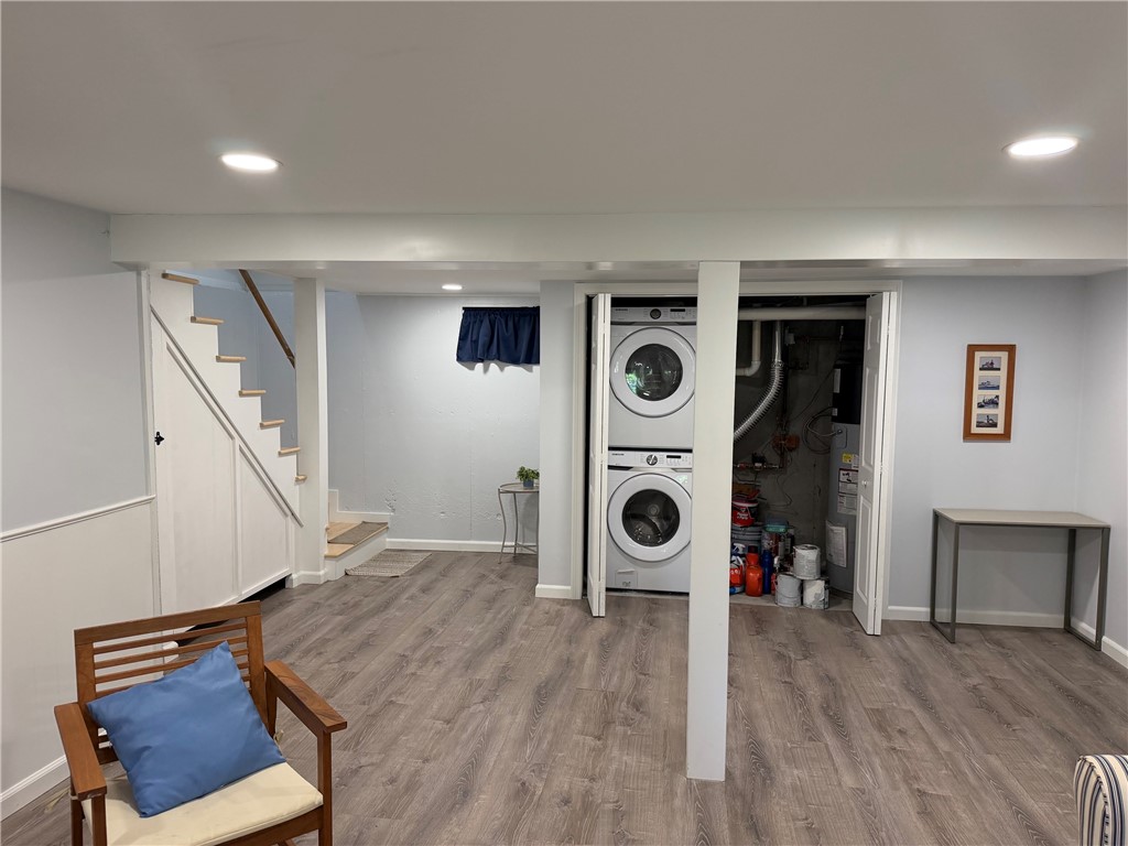 76 Hemlock Road South Kingstown, RI 02879 - Photo 21 of 28