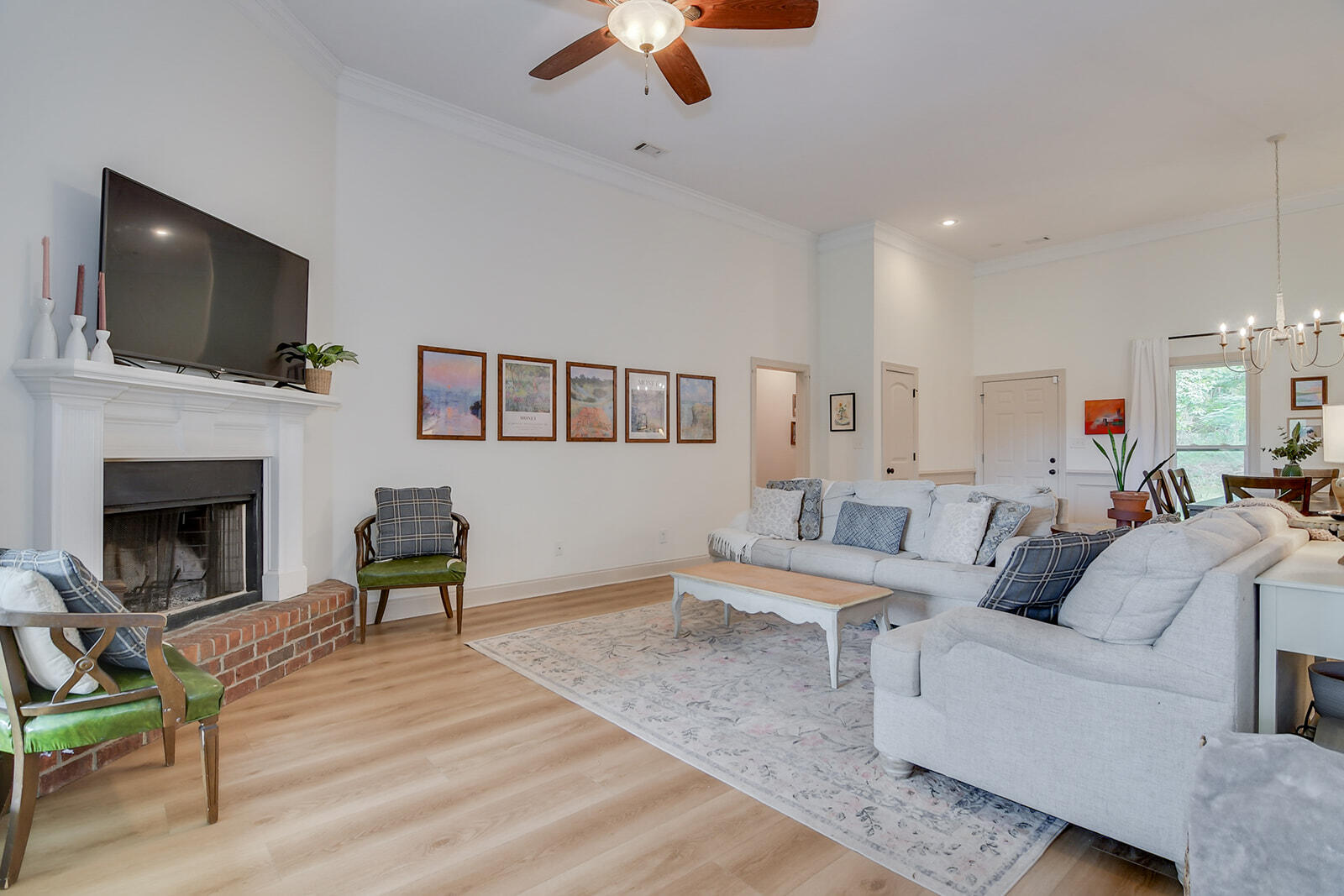 211 Olmstead Lane Appling, GA 30802 - Photo 8 of 37 Living Room