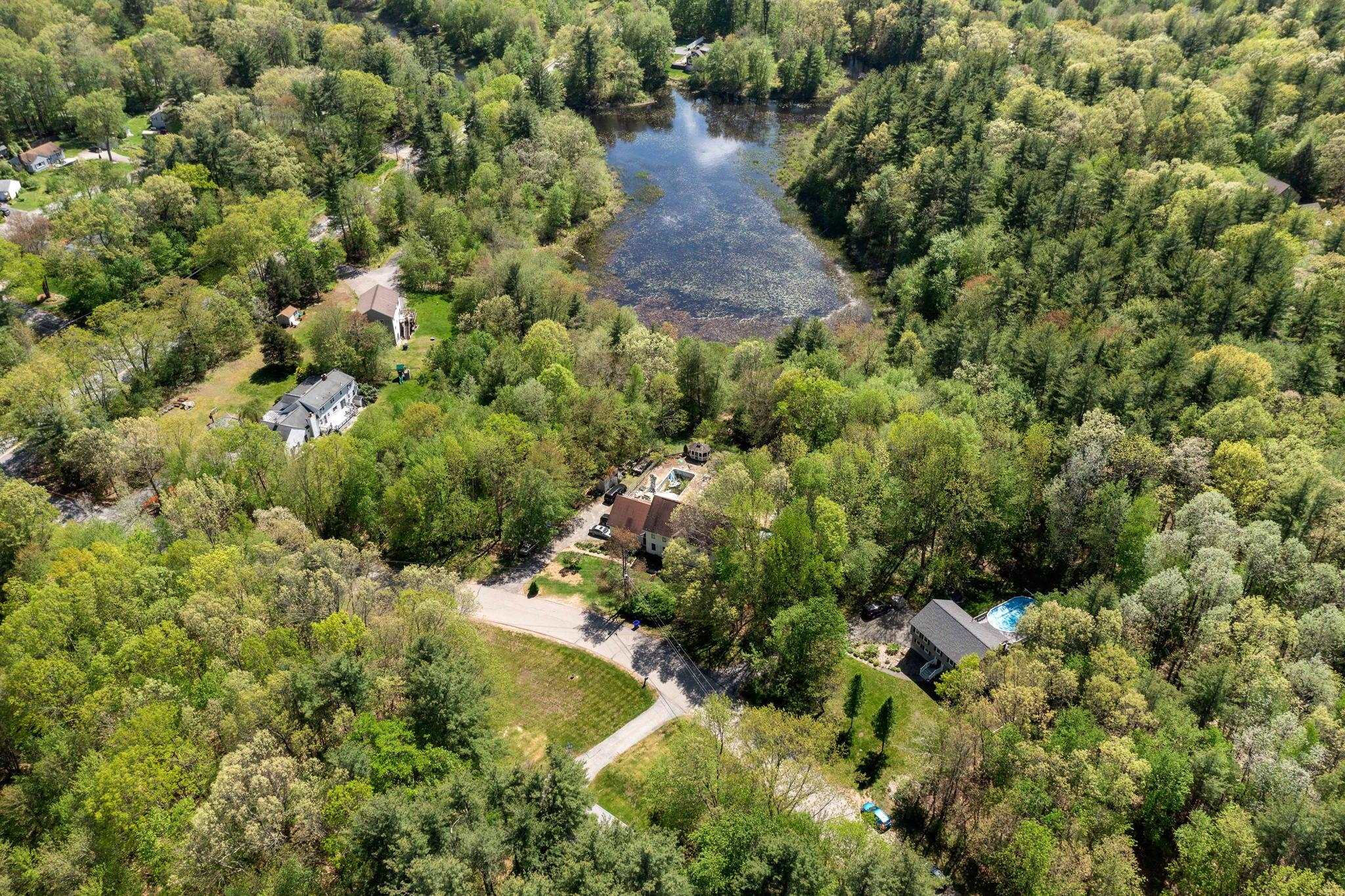 13 Hickory Road Hampstead, NH 03841 - Photo 4 of 32