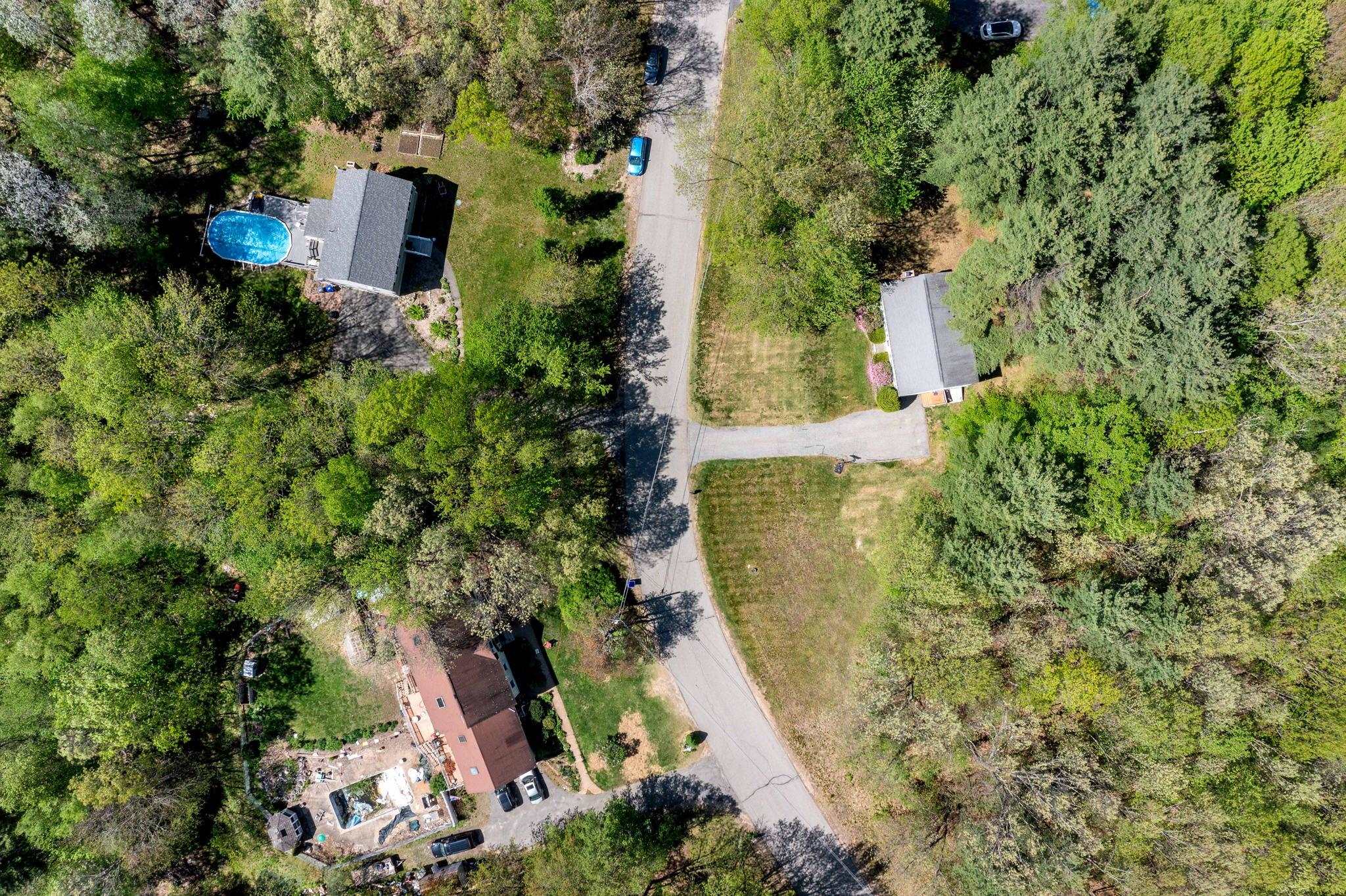 13 Hickory Road Hampstead, NH 03841 - Photo 5 of 32