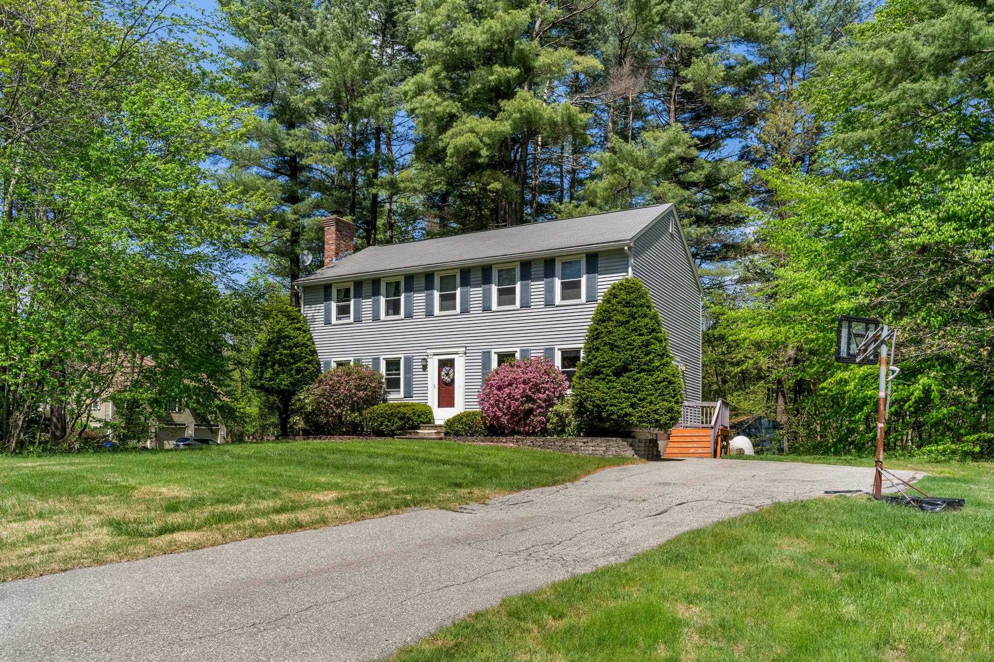 13 Hickory Road Hampstead, NH 03841 - Photo 6 of 32