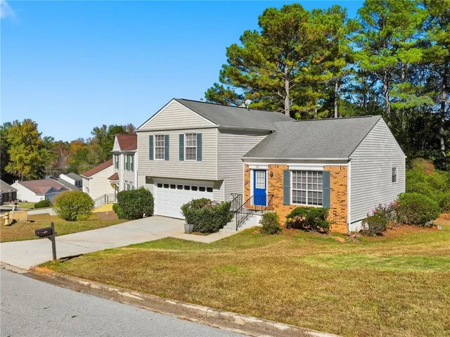 $235,000 | 672 Stonebridge Loop, Lithonia, GA 30058