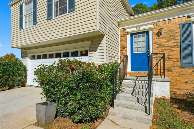 $235,000 | 672 Stonebridge Loop, Lithonia, GA 30058