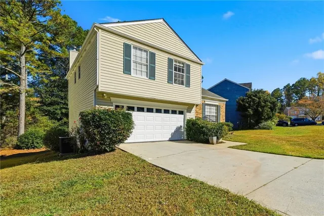 $235,000 | 672 Stonebridge Loop, Lithonia, GA 30058