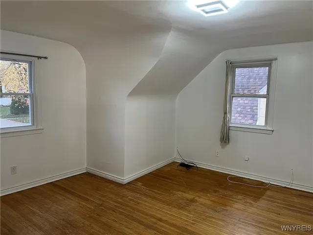 $2,400 | 368 Grover Cleveland Highway, Amherst, NY 14226