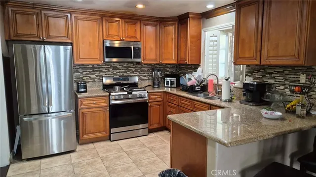 $849,000 | 2302 South Diamond Street, Santa Ana, CA 92704