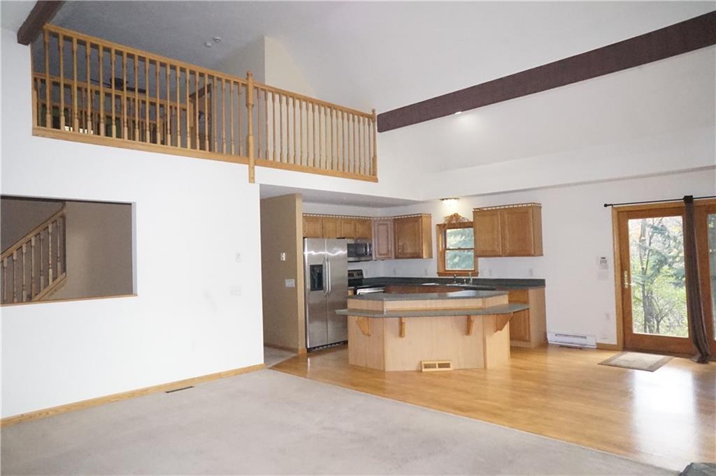 1119 East Brandon Road Butler, PA 16001 - Photo 3 of 25