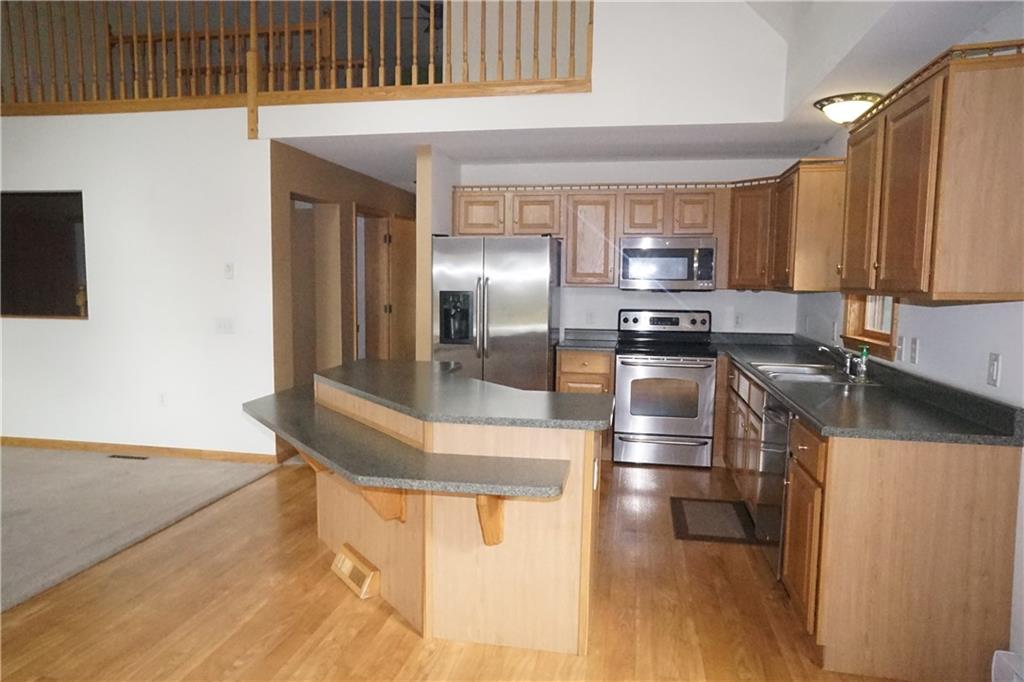 1119 East Brandon Road Butler, PA 16001 - Photo 4 of 25