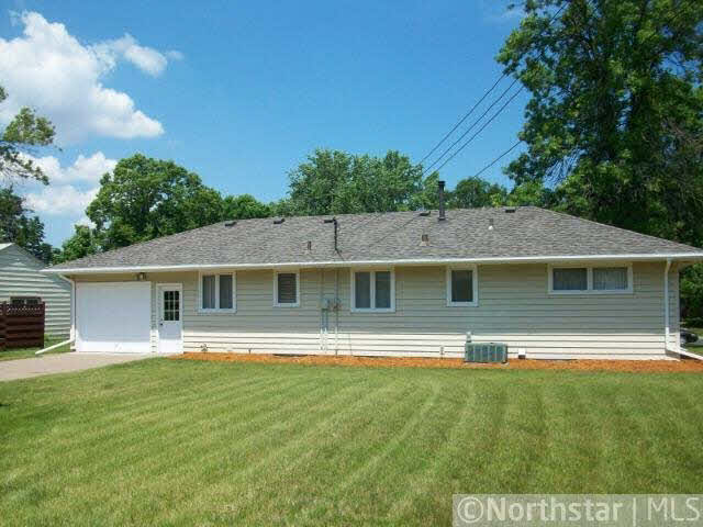 3113 O'Henry Road Brooklyn Center, MN 55429 - Photo 4 of 18