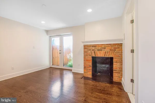 $3,595 | 8 North New Street, West Chester, PA 19380