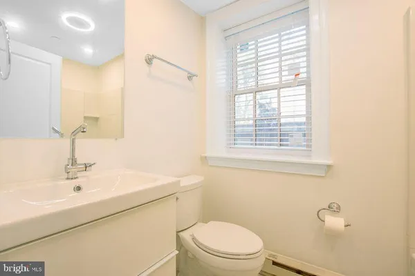 $3,595 | 8 North New Street, West Chester, PA 19380