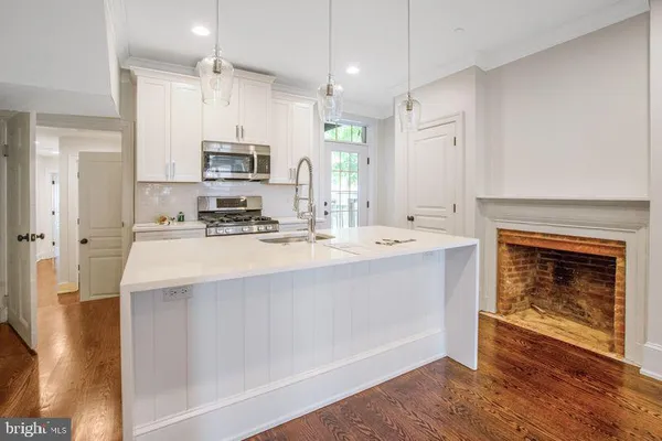 $3,595 | 8 North New Street, West Chester, PA 19380
