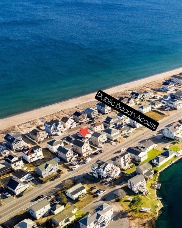 42 Commonwealth Avenue Salisbury, MA 01952 - Photo 12 of 13 a view of a large building