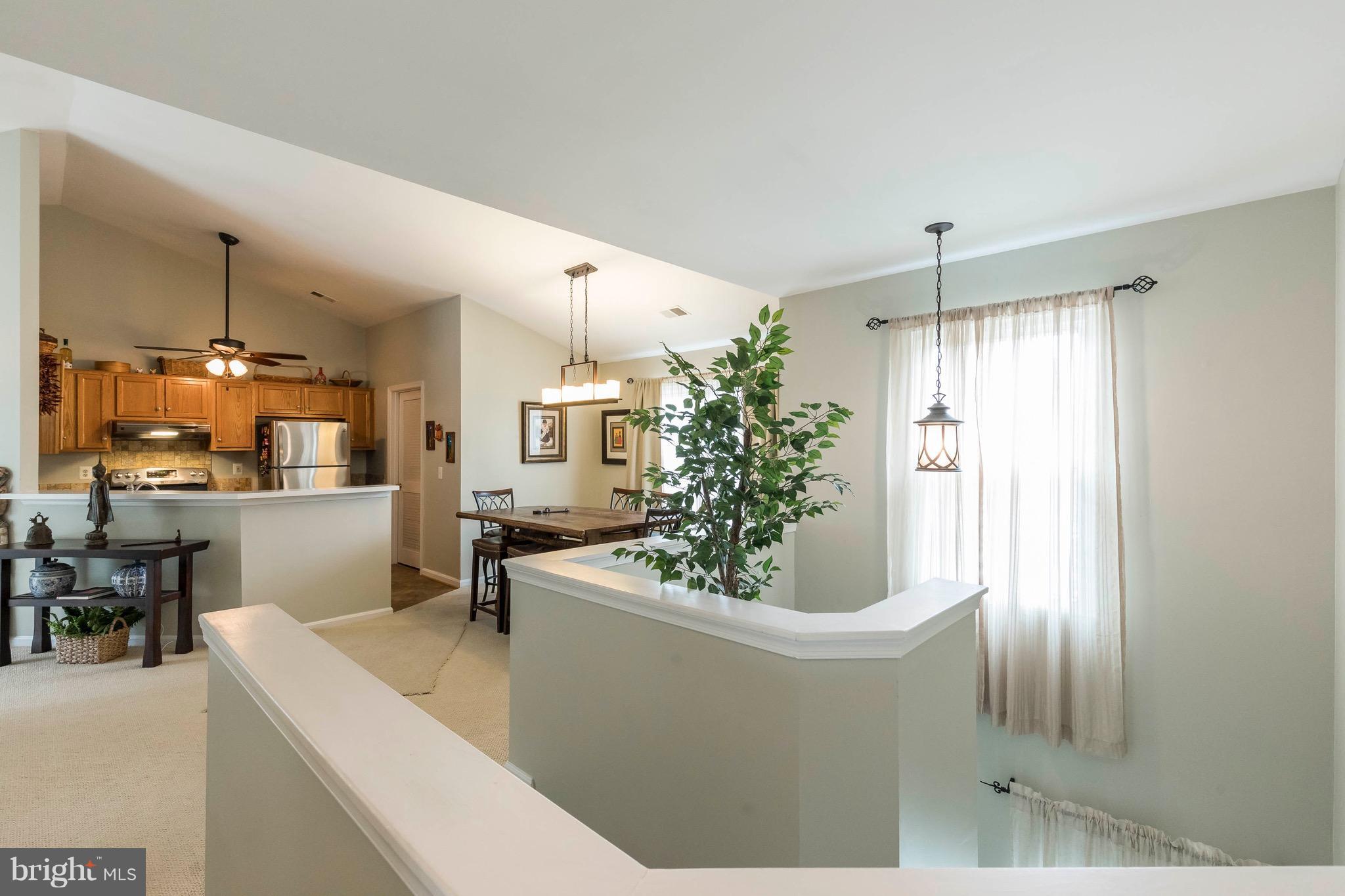 759 Cedar Crest Drive Warrenton, VA 20186 - Photo 4 of 26 Open and interesting