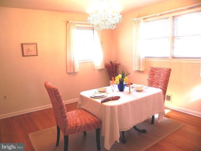 1901 Elton Road Adelphi, MD 20783 - Photo 17 of 27 Beautiful Room w Chandelier spacious and pretty