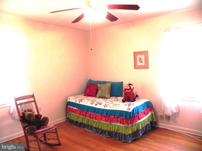 1901 Elton Road Adelphi, MD 20783 - Photo 24 of 27 bedrm 2 main level with fan