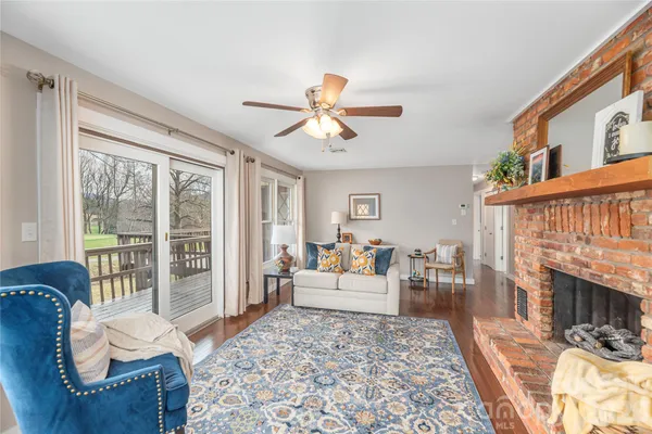 $700,000 | 85 Dawn Lane, Canton, NC 28716