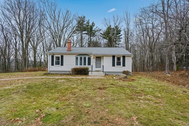 $300,000 | 1199 Franklin Road, Fitchburg, MA 01420