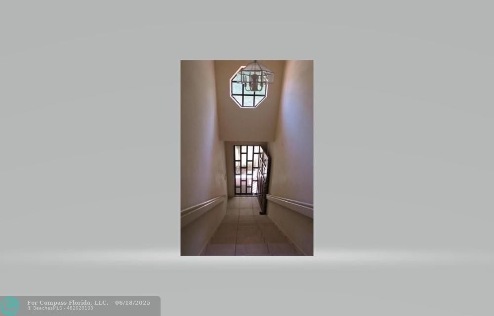 7876 La Mirada Drive Boca Raton, FL 33433 - Photo 20 of 34 a view of an empty room