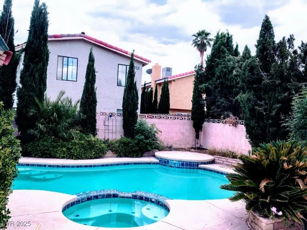 $3,395 | 5315 Winston Drive, Las Vegas, NV 89103