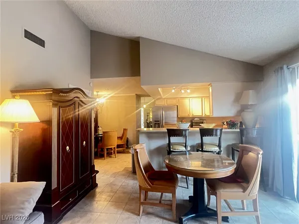 $3,395 | 5315 Winston Drive, Las Vegas, NV 89103