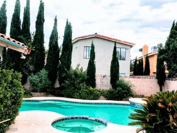 $3,395 | 5315 Winston Drive, Las Vegas, NV 89103