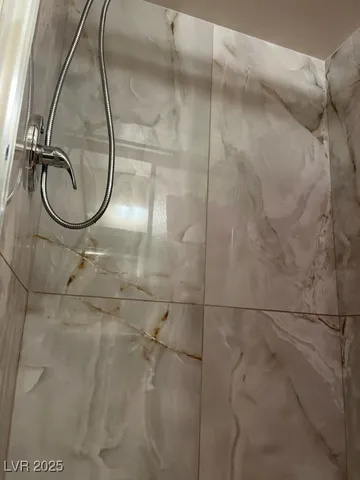 $3,600 | 5315 Winston Drive, Las Vegas, NV 89103