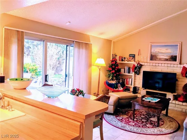 $3,600 | 5315 Winston Drive, Las Vegas, NV 89103