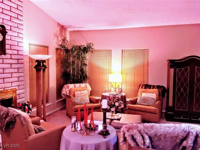 $3,600 | 5315 Winston Drive, Las Vegas, NV 89103