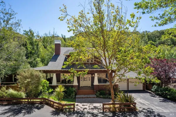 $3,398,000 | 6 Hunter Creek, Fairfax, CA 94930
