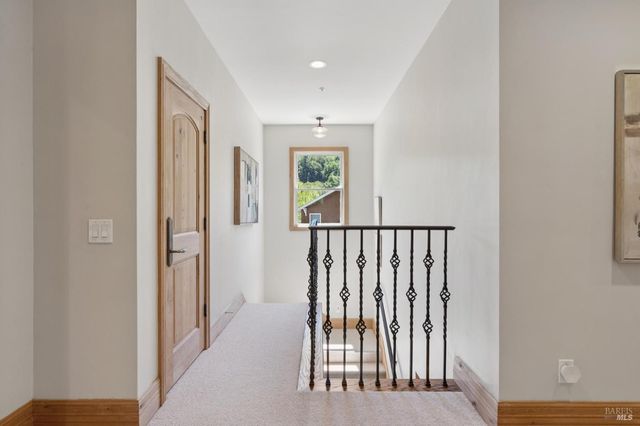 $3,590,000 | 6 Hunter Creek, Fairfax, CA 94930