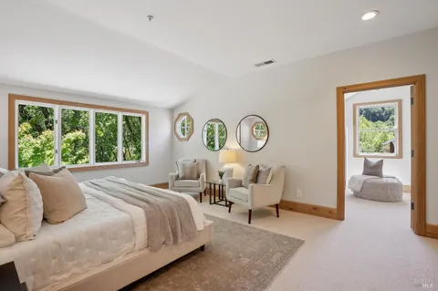 $3,590,000 | 6 Hunter Creek, Fairfax, CA 94930